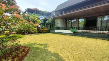 Gambar 1 Vimala Hills Jual Vila depan taman Furnished