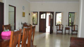 Gambar 2 Beautiful Homey Villa For Sale In Puri Gading