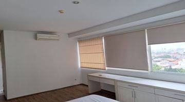 Gambar 3 Apartemen 1 Park Residences 3 Kamar Tidur Furnished Private Lift Bagus 