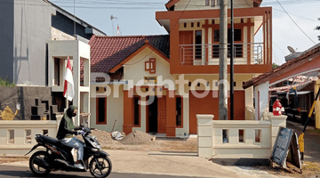 Gambar 1 SIAP  MURAH RUMAH TOKO (RUKO)... !!! LOKASI PINGGIR JALAN RAYA