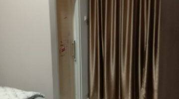 kamar tidur rumah 2 lantai di poris