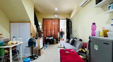 Gambar 3 Rumah di Green Lake City, Cluster East Asia, Uk 4x12, Shm.