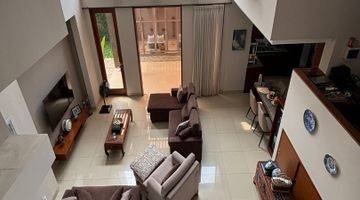 Gambar 1 Modern Tropical House Rumah Terawat Split Level Lebak Bulus