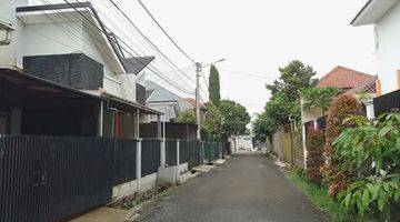 Gambar 2 Dijual Rumah Siap Huni Bumi Sariwangi Bandung 