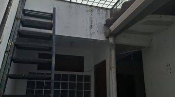 Gambar 3 Disewakan Rumah Boulevard Pinggir Jalan Raya, Daan Mogot Baru