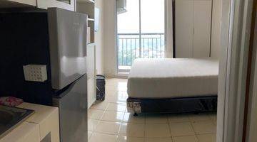 Gambar 1 Apartemen Serpong Green View