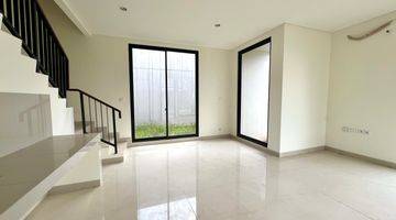 Gambar 2 Rumah Hoek Mahogany Residence Summarecon Bogor Siap Huni View Pegunungan