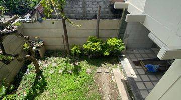 Gambar 2 FOR RENT RUMAH SEMI VILLA WITH GARDEN BERLOKASI STRATEGIS DI RENON