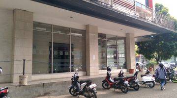 tampak depan ruko bagus di komplek bidex