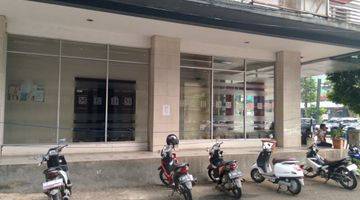 tampak depan ruko bagus di komplek bidex