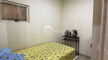 Gambar 5 Rumah Puri Mansion di Jalan Boulevard Harga Bagus