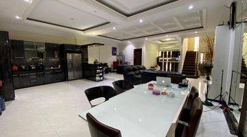 Gambar 1 Dijual rumah green town house di tanjung duren