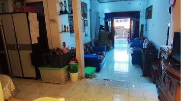 Gambar 2 Rumah Bagus Semi Furnished SHM di Taman Wisma Asri Bekasi, Bekasi b0851 