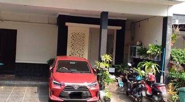 Gambar 1 Dijual Rumah Bagus 2 Lantai di Puri Beta