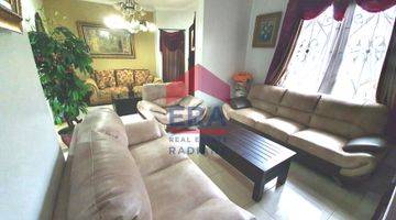 Gambar 3 Rumah 2 Lantai Bagus Unfurnished SHM di Cluster Espanola Telaga Golf, Depok