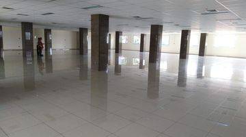 Gambar 3 Mini Building Kantor 8,5 Lantai Hadap Barat 