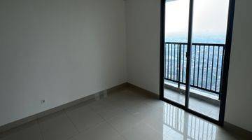 Gambar 5 Embarcadero View Kolam Renang Pet Friendly