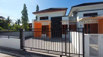 tampak depan rumah murah 400 jutaan siap