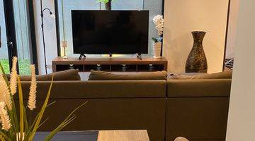 ruang keluarga rumah exclusive 2 lantai fullfurnish