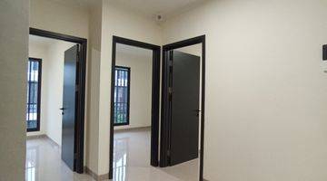 Gambar 3 Rumah Baru Konsep Attic Room Gading Serpong