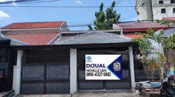 Gambar 1 Dijual Cepat Turun Harga Hitung Tanah Rumah Manyar