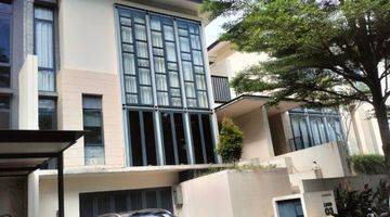 Gambar 3 Rumah 3 Lantai Bagus Furnished di Nava Park, Tangerang .ld