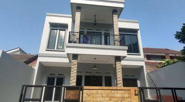 Gambar 1 Brand New Dijual Rumah Cantik Siap Huni Kencana Loka Sekt12.3 Bsd