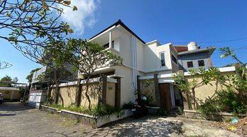 Gambar 1 House In Complex Area Jimbaran By Pass Road Bali