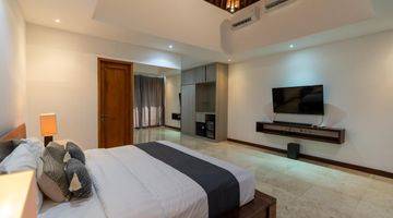 Gambar 5 Stunning 4br Villa With Rice Field View At Berawa Canggu Bali