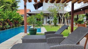 Gambar 3 Lux 4br Villa W Nature View Near Batu Bolong Beach Canggu Bali