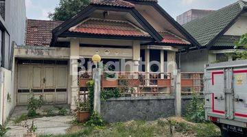 Gambar 1 Rumah hitung tanah di Gading Serpong