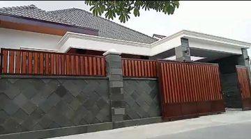 Gambar 5 Rumah Mewah Solo