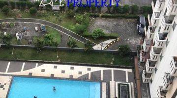 Gambar 1 Apartemen Cibubur Village Dengan Pemandangan City Light