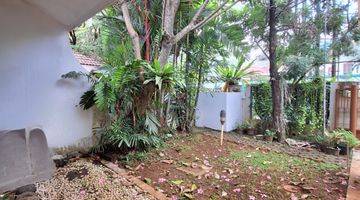 Gambar 2 Rumah 2lt Hdp Timur Laut, Semi Furnished, Lebak Lestari Residence