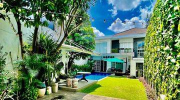 Gambar 1 Luxury hommy  house dalam Town House di Duren Tiga Jakarta Selatan 