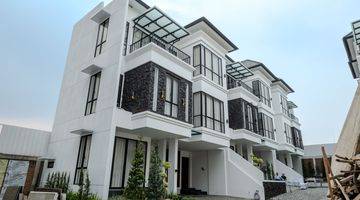 Gambar 1 Rumah B New Luxurious 2 Lantai Fully Furnished Di Lebak Bulus Jakarta Selatan 