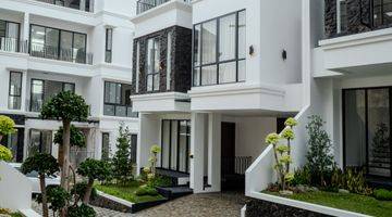 Gambar 2 Rumah B New Luxurious 2 Lantai Fully Furnished Di Lebak Bulus Jakarta Selatan 