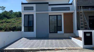 Gambar 2 Rumah Baru Unfurnished SHM di Jl Ir Karyono Wonosari , Semarang