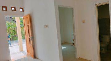 Gambar 4 Rumah Baru Unfurnished di Jl Kramat , Semarang