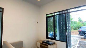 Gambar 2 Rumah Baru Unfurnished SHM di Doplang, Semarang