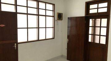 Gambar 3 RUMAH Di Jalan 2 Mbl utk Tempat Tinggal/Kantor