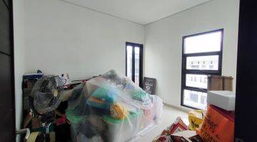 Gambar 5 Rumah Hook Second Terawat Dalam One Gate Cluster Di Duren Sawit