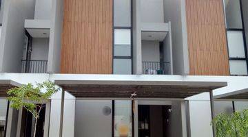 Gambar 1 Disewakan Rumah 02+ Rumah Sudah Full Furnished 