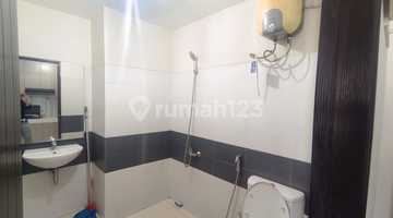 kamar mandi di jual apartemen scientia gading