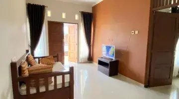 Gambar 4 Rumah Furnished Tengah Kota Cocok Untuk Guest House 