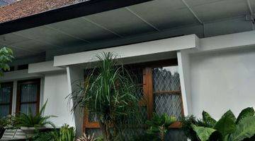 Gambar 1 Rumah terawat area favorit Cipaganti Bandung 