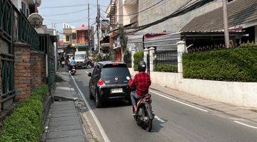 Gambar 2 Rumah Pinggir Jalan Di Komplek Dki joglo Jakarta barat Hook