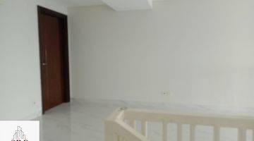 Gambar 3 Disewakan Apartemen Neo Soho Type Hampton 