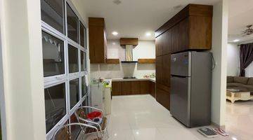 Gambar 2 Dijual Rumah Hgb Royal Grande 