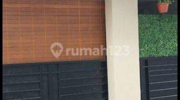 Gambar 1 Rumah Dijual Cepat Strategis Dalam Kompleks 